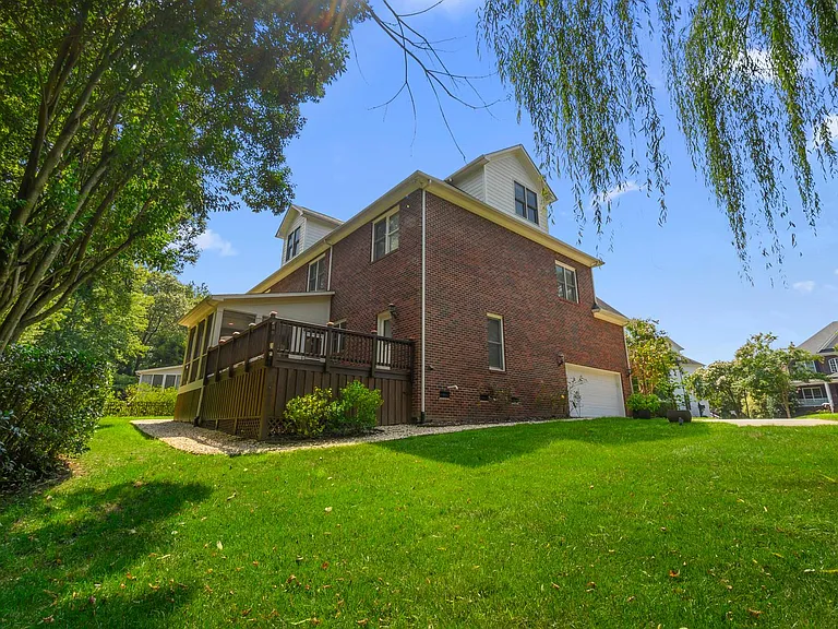 7615 Quail Park Dr — Photo 33