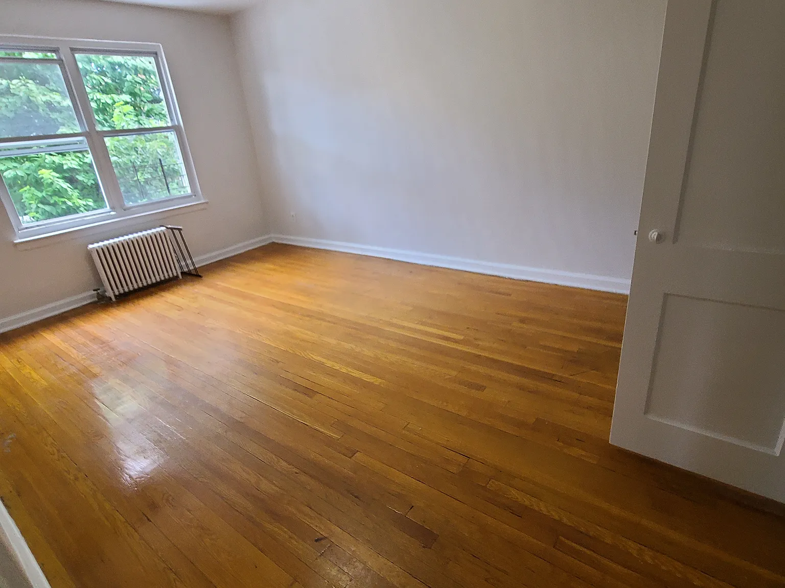 2 bed, 1000 sqft, $3,000 — Photo 4