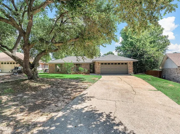 906 Princesa Cir, Haughton, LA 71037