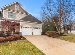 24870 Reeds Pointe Dr #52, Novi, MI 48374