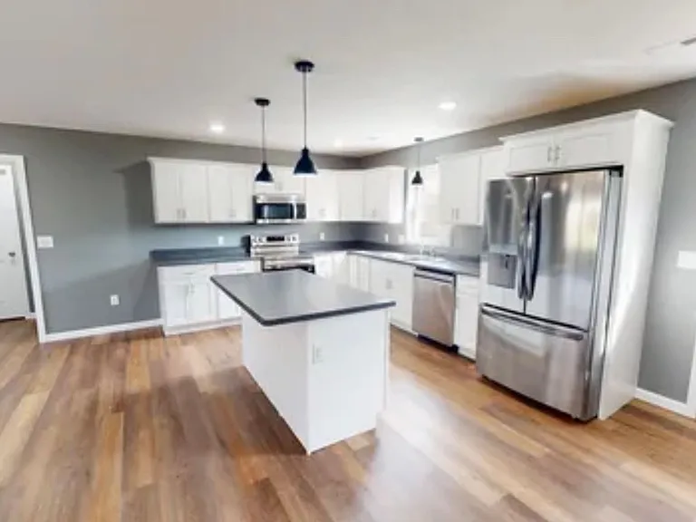 788 N Oolitic Dr — Photo 3