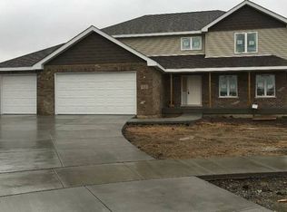 7837 Morton St, Merrillville, IN 46410