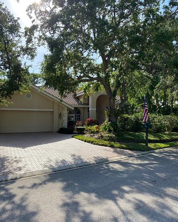 1st image of 3731 Catbrier Ct