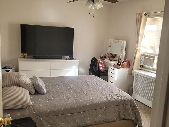 5th image of 15010 23rd Ave Floor 2