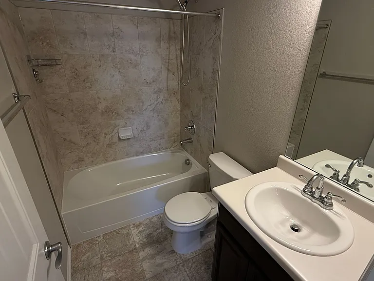 10934 Rowley Dr — Photo 13