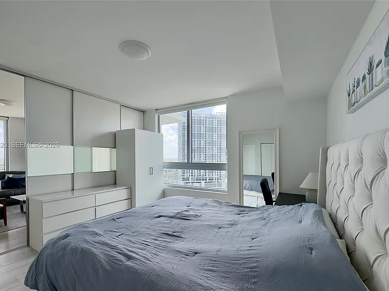90 SW 3rd St #2012 — Photo 7