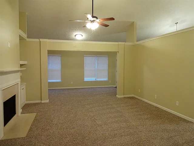 256 Sandstone Dr — Photo 5