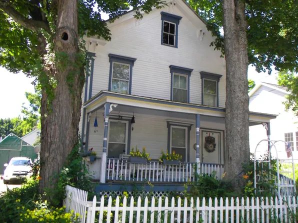 84 Main Street, Richmond, ME 04357