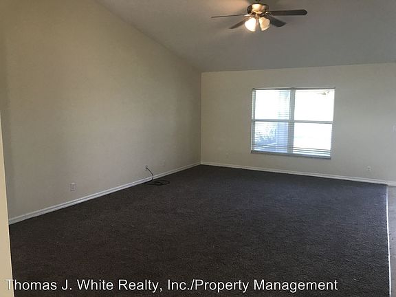 4th image of 2250 SW Alminar St