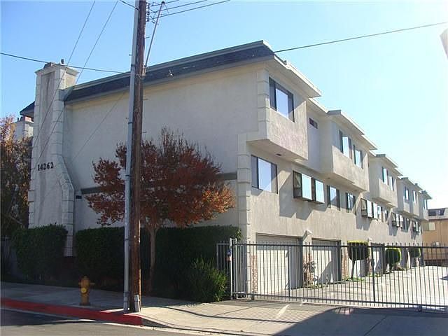 1st image of 14262 Tyler St Unit 16