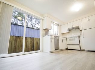 1924 SW Hume Ct, Portland, OR 97219