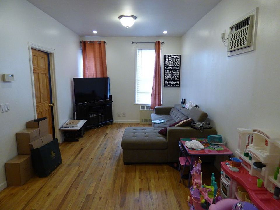 1st image of 1447 30th Dr APT 1