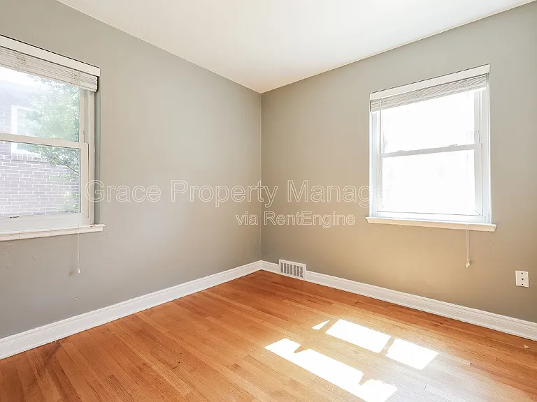 2856 Elm St — Photo 14