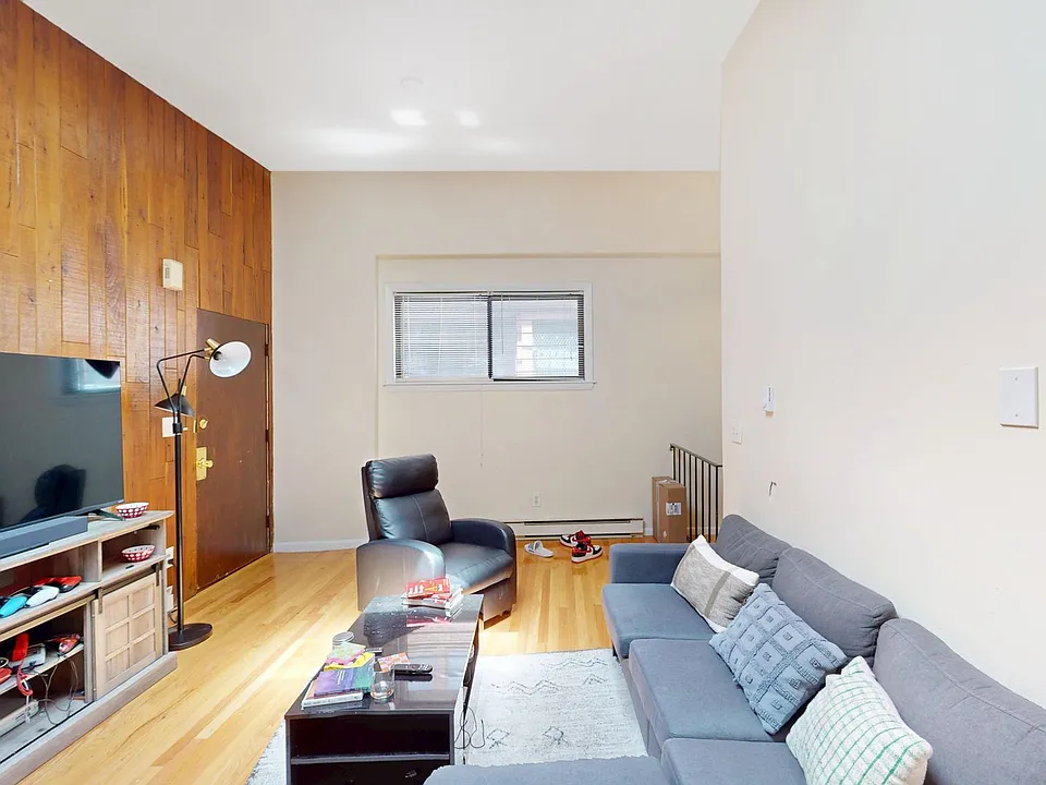 277 Marlborough St #2B