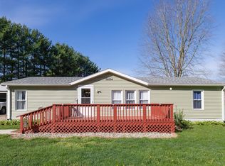 56504 Twin Lakes Rd, Cassopolis, MI 49031