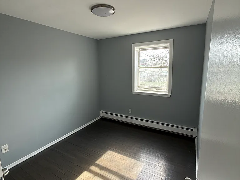 1425 E Saint Georges Ave #4B — Photo 5