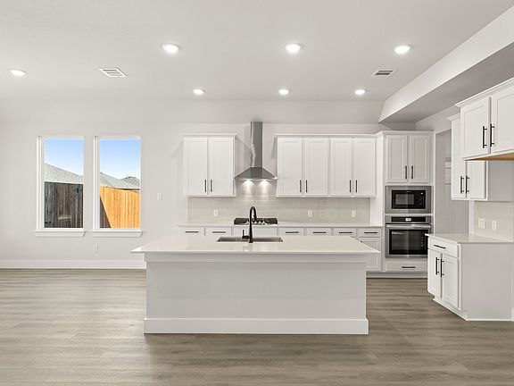 7th image of this home