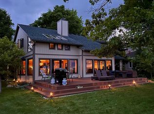 115 Bay Shore Dr, Bay City, MI