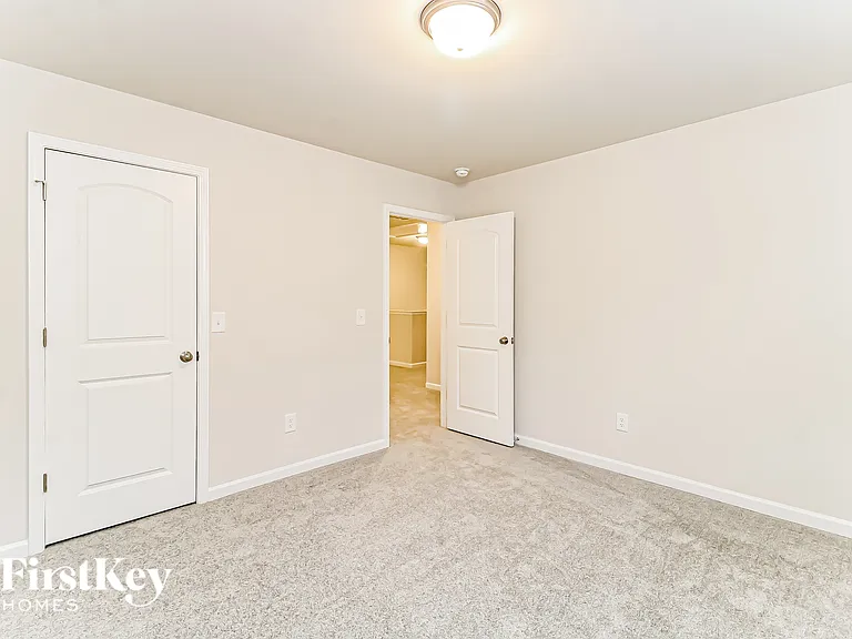 1136 Scarlett Dr — Photo 10
