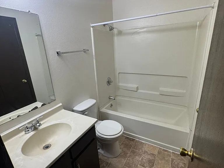 5201 S Union Street — Photo 39