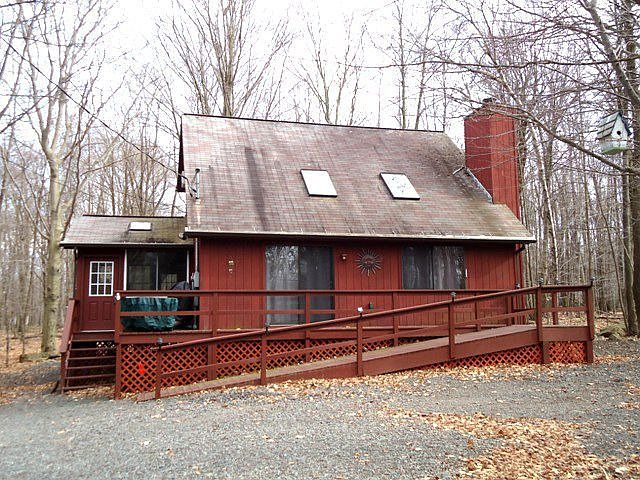 Exterior-Hideout