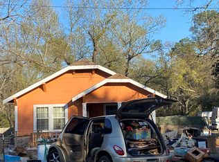 2369 Fm 322, Palestine, TX