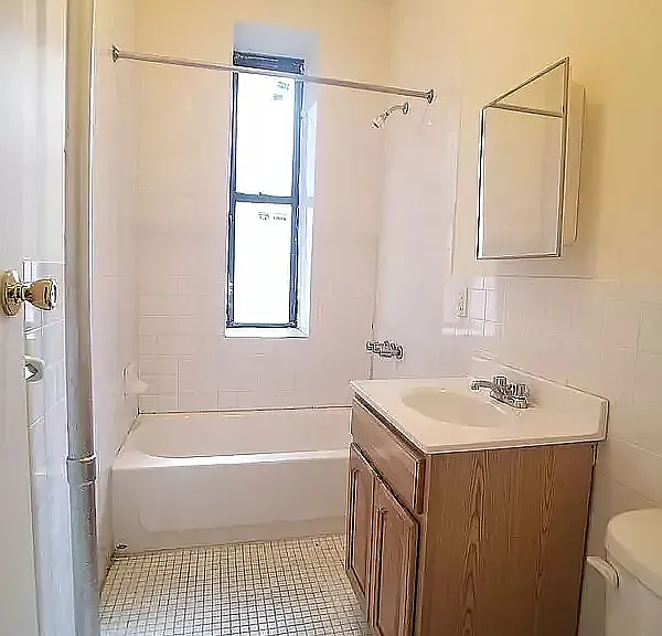 354 Ocean Ave #A11 — Photo 5