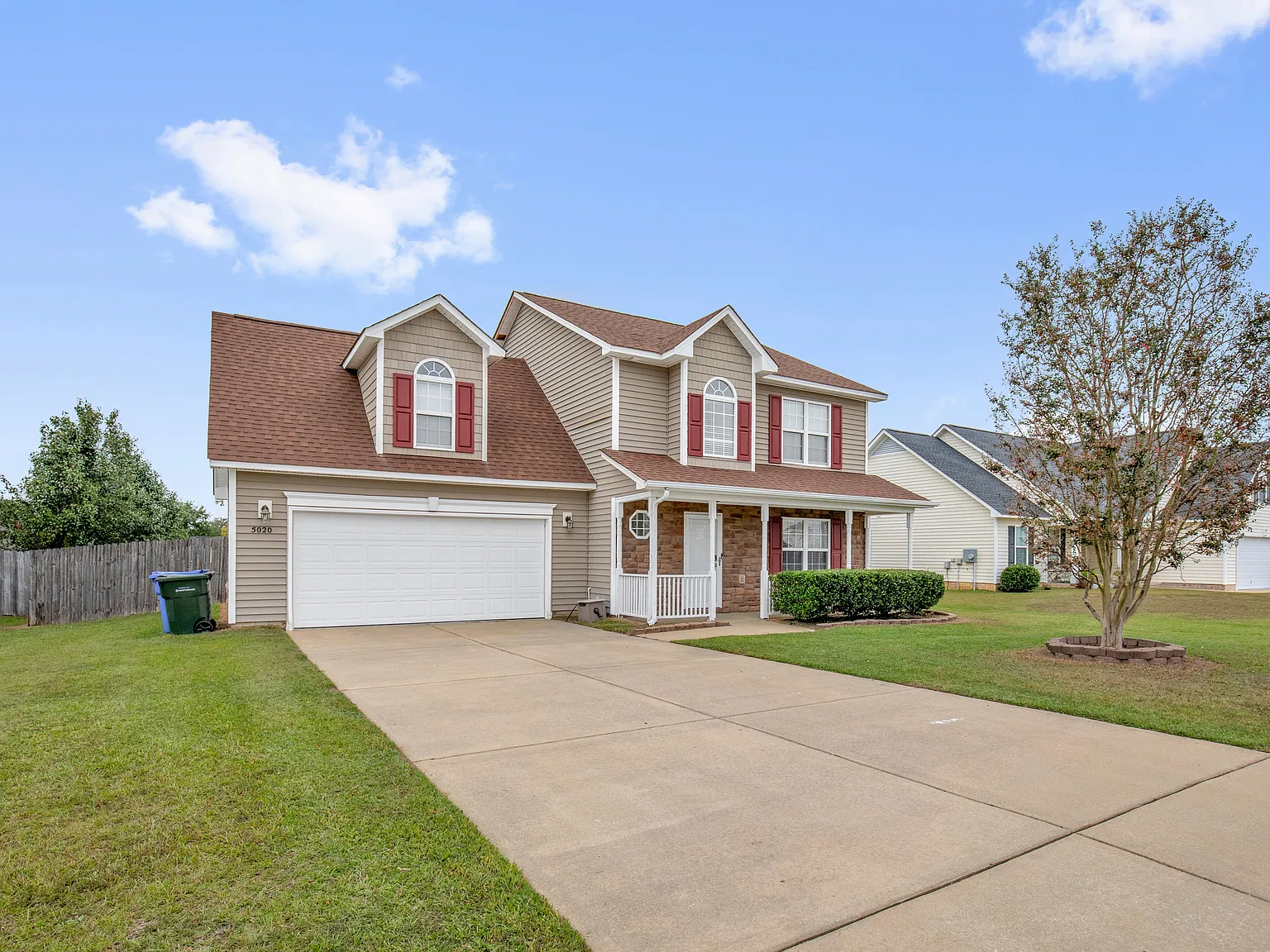 4 bed, 2036 sqft, $2,085 — Photo 1