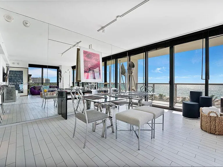 2201 Collins Ave #628 — Photo 10