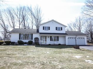 159 Stone Fence Rd, Rochester, NY 14626