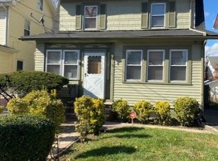 9 Rutgers St, Irvington, NJ 07111