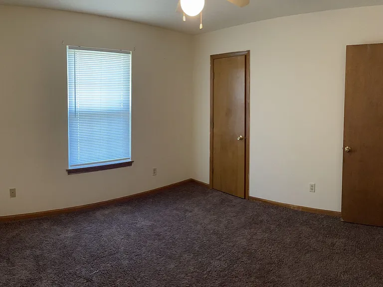 5205 Gasconade Dr — Photo 26