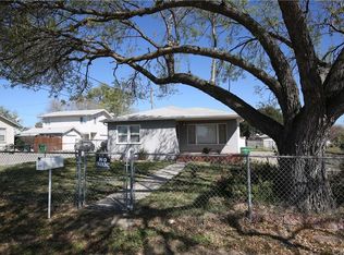 829 22nd St, Paso Robles, CA 93446