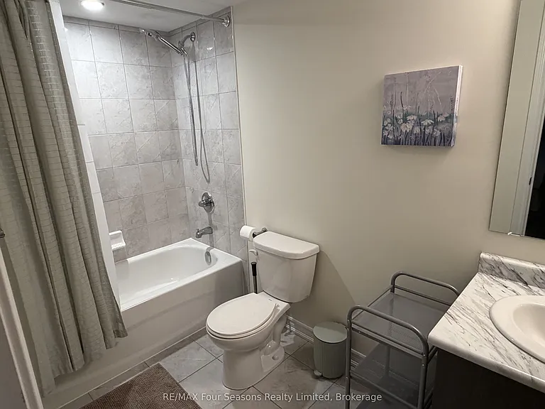 5 Anchorage Cres #207 — Photo 23