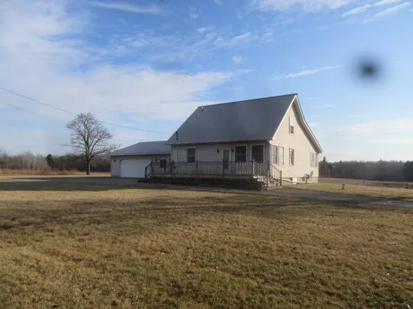 2646 Mills Rd, Prescott, MI 48756