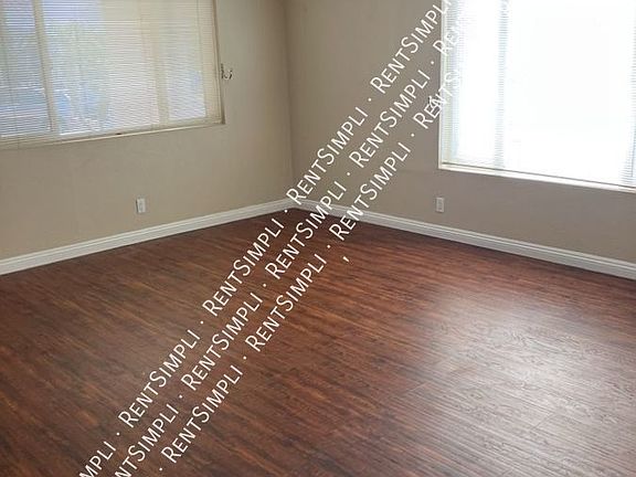 5th image of 12530 Mustang Dr