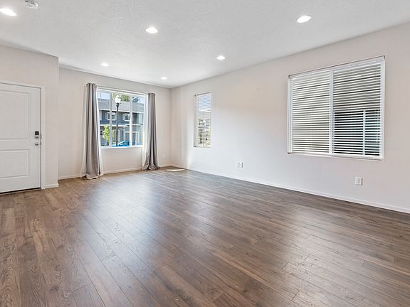 4th image of 11730 NE 21st Way