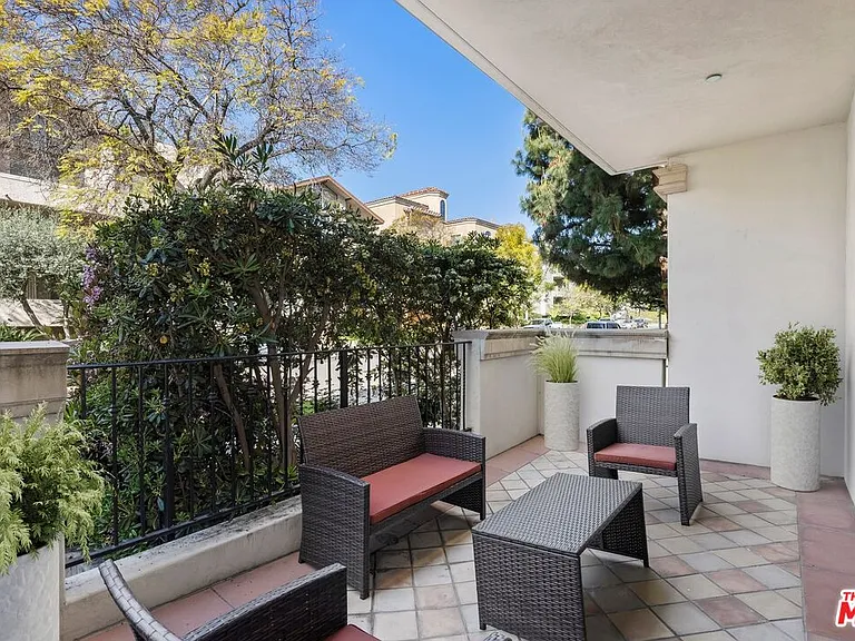 1530 Camden Ave #105 — Photo 13