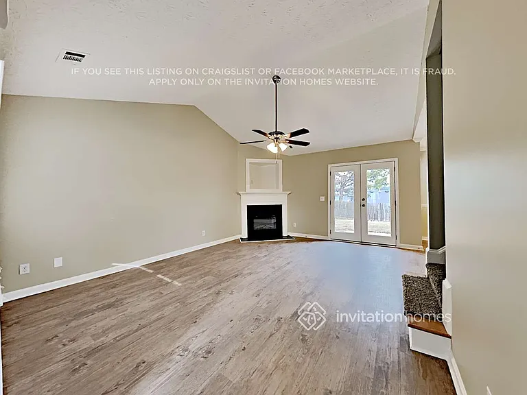 327 Providence Rd — Photo 4
