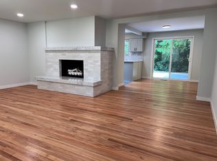 8025 192nd St SW, Edmonds, WA 98026