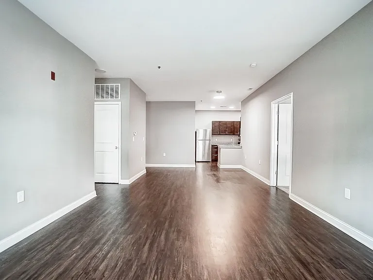 Premier Flats — Photo 13