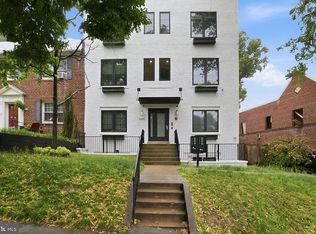 2642 39th St NW Unit 4, Washington, DC 20007