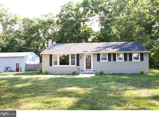 421 Three Bridge Rd, Newfield, NJ 08344