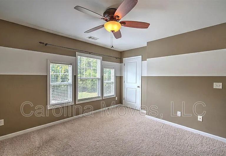 256 Barbours Ln — Photo 19