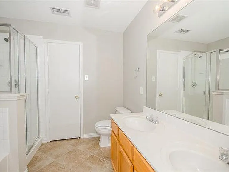 2152 Royal Acres Trl — Photo 20