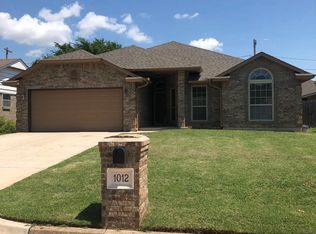 1012 Gale, Moore, OK 73160