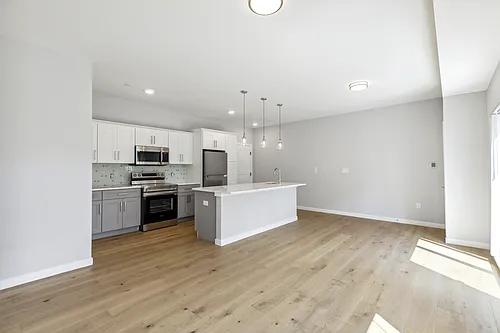 Floor plan 102