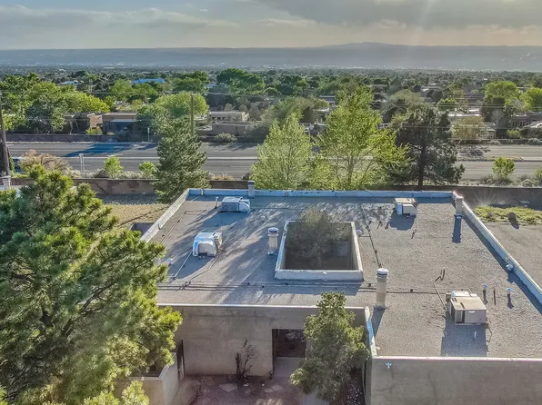 785 Tramway Pl NE APT B, Albuquerque, NM 87122