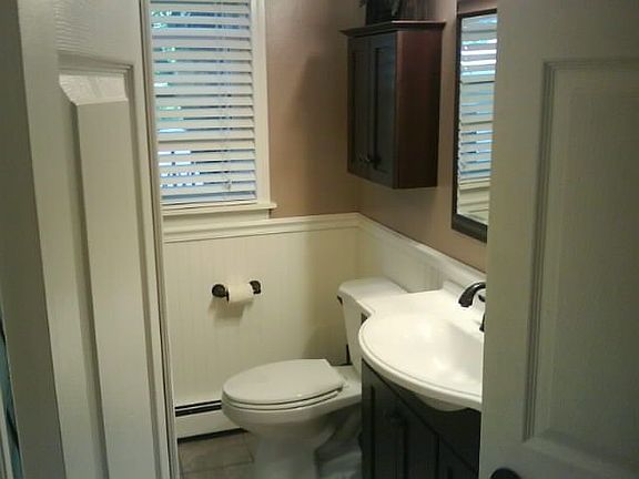 Main Bath(2)