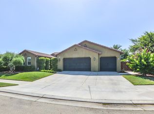 1970 N Langley Ave, Clovis, CA 93619